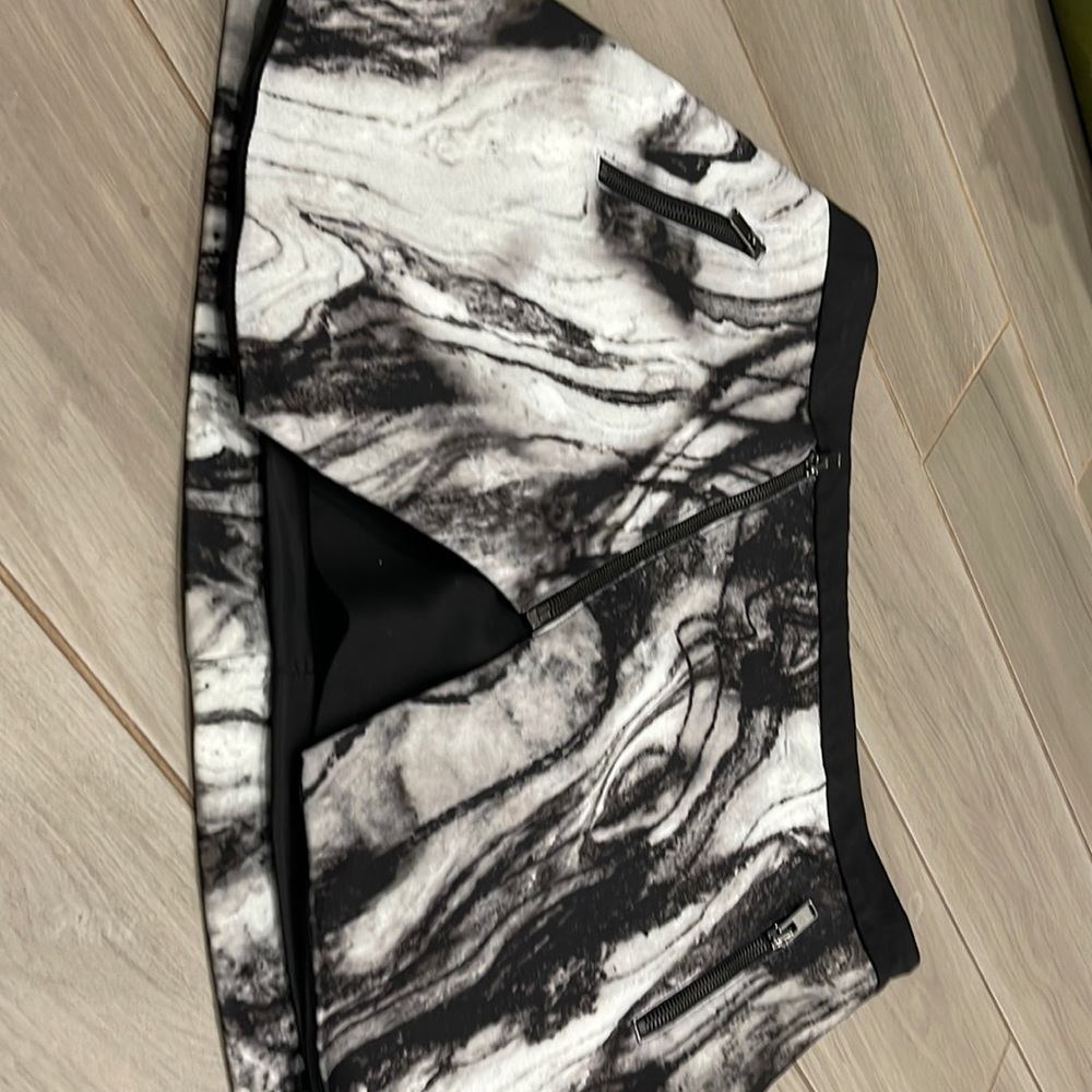 Mini tight skirt looks great on makes you look like you lost ten pounds